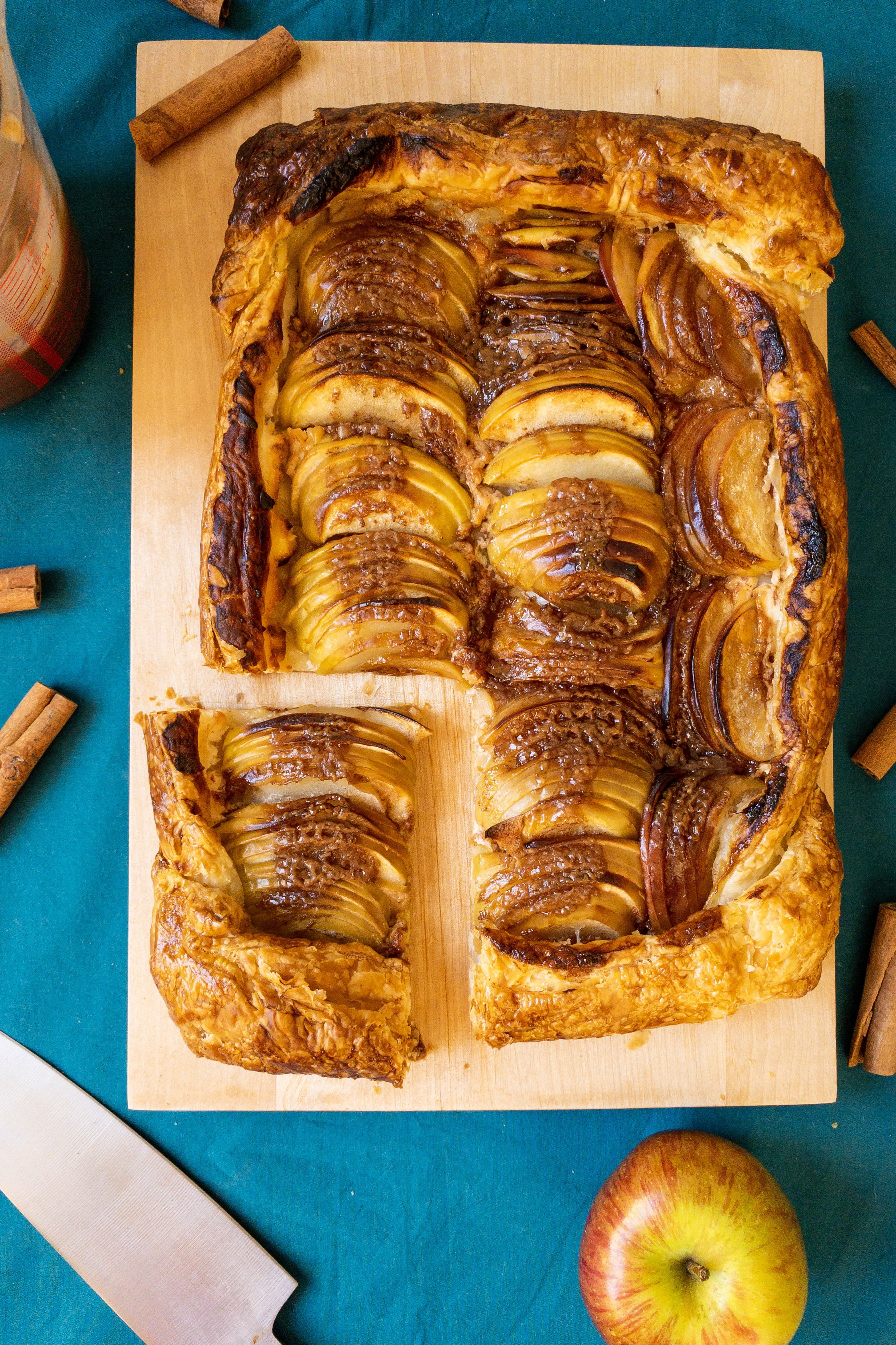 Apple Tart with Cinnamon Caramel FI